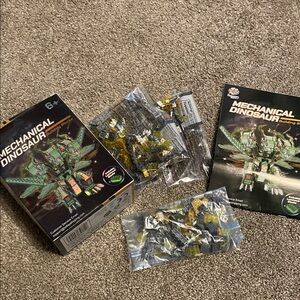 Mechanical Dinosaur Building Kit 6+